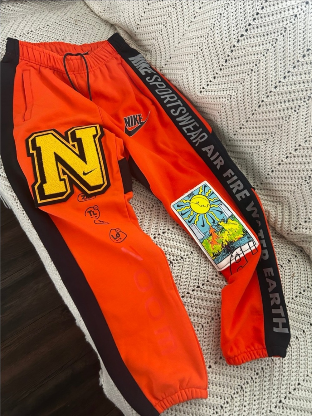 Nike  Graphic Joggers